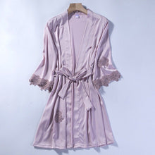 Load image into Gallery viewer, Stella