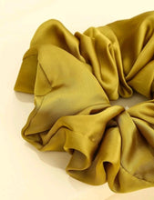 Load image into Gallery viewer, Minimalist Solid Big Scrunchie