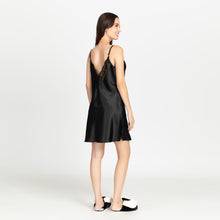 Load image into Gallery viewer, Beatrix