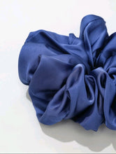 Load image into Gallery viewer, Solid Minimalist Big Scrunchie