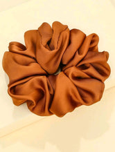 Load image into Gallery viewer, Minimalist Solid Big Scrunchie
