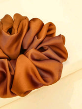 Load image into Gallery viewer, Minimalist Solid Big Scrunchie