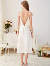 Load image into Gallery viewer, Vanessa