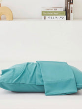 Load image into Gallery viewer, Premium Bamboo Pillowcases Set of 2 (Blue)