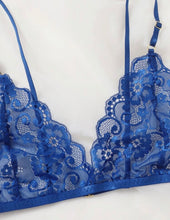 Load image into Gallery viewer, Blue Floral Lace Lingerie Set