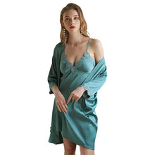 Load image into Gallery viewer, Cora