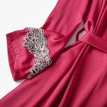 Load image into Gallery viewer, Medeline