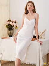 Load image into Gallery viewer, Vanessa