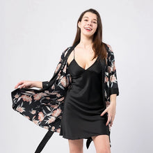 Load image into Gallery viewer, Amelia