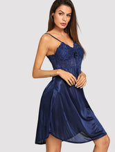 Load image into Gallery viewer, Kia Lace Cami