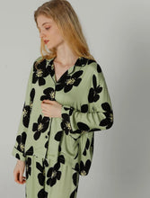 Load image into Gallery viewer, Fleur