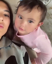 Load image into Gallery viewer, Black Heart