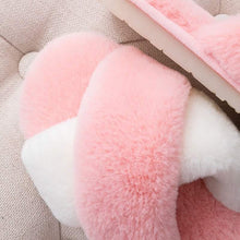 Load image into Gallery viewer, Faux Fur Warm Slippers