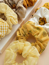 Load image into Gallery viewer, Lucky Scrunchies 8in1 Set