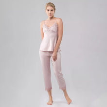 Load image into Gallery viewer, Stella