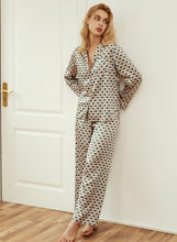 Load image into Gallery viewer, Collins