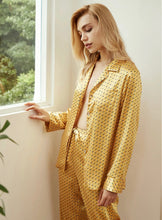 Load image into Gallery viewer, Alessia