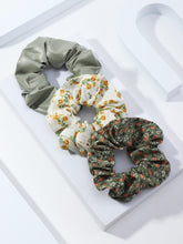 Load image into Gallery viewer, 3in1 Green Flower Scrunchies
