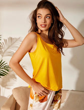 Load image into Gallery viewer, Flora Pajamas Set